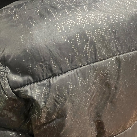 Michael Kors Puffer Coat - Picture 7 of 8